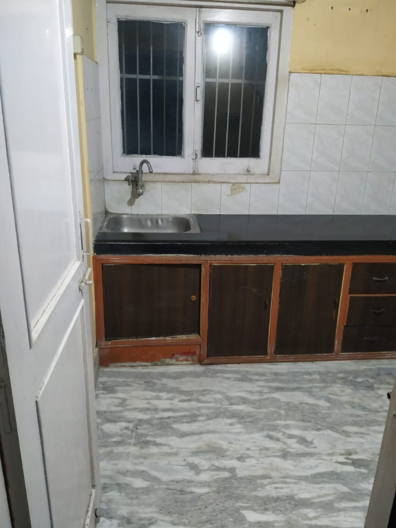 Semi Furnished 3bhk semi furnished apartment in Bamunimaidam, Guwahati, Assam, India for Rent